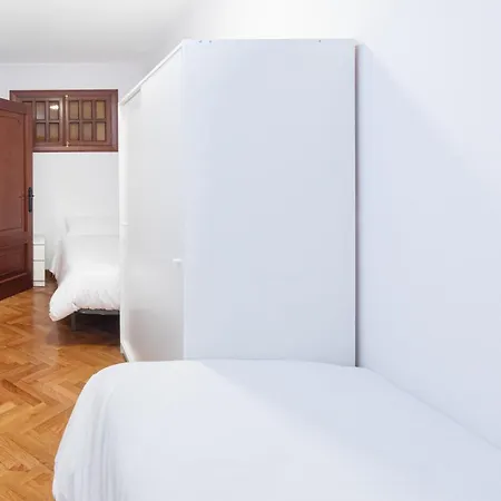 Apartment Ag Piso Valle Inclan En El Centro De Carballo