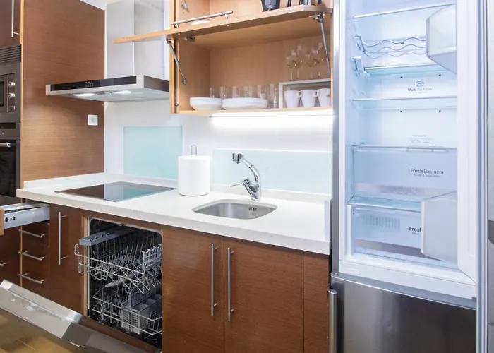 Ag Piso Valle Inclan En El Centro De * קרבלו